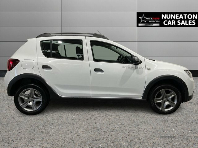 Dacia Sandero Stepway 0.9 Tce Comfort Hatchback Euro 6 White #2
