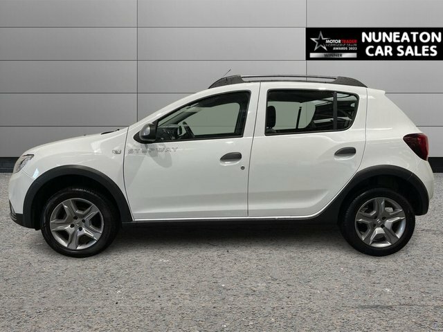 Dacia Sandero Stepway 0.9 Tce Comfort Hatchback Euro 6 White #6