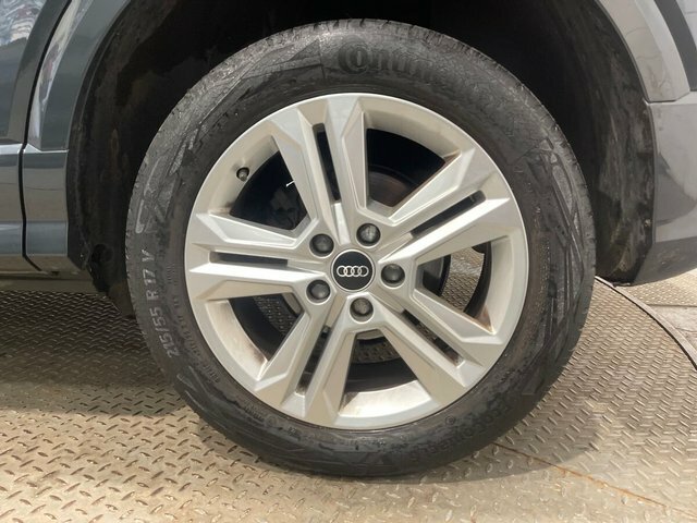 Audi Q2 Sport 35 Tfsi 150 Ps 6-Speed Grey #25