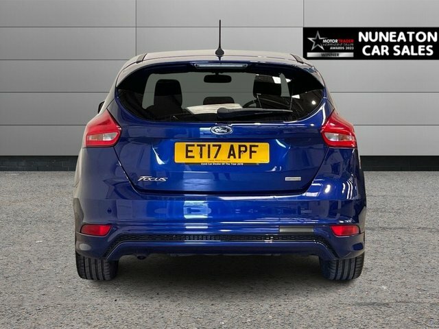 Ford Focus 1.0T Ecoboost St-line Hatchback Blue #4