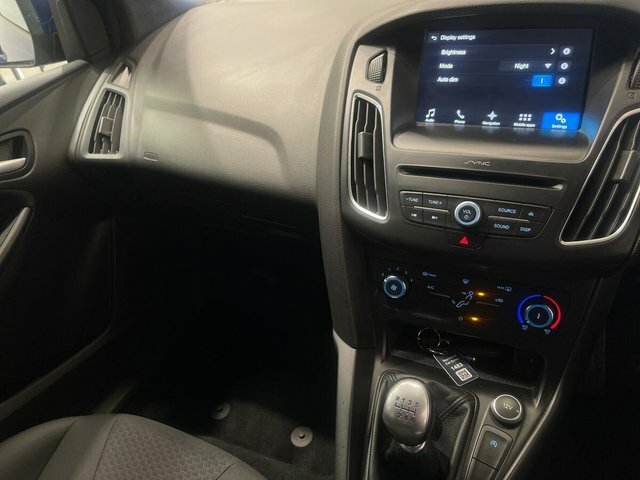 Ford Focus 1.0T Ecoboost Titanium Euro 6 Ss Black #14