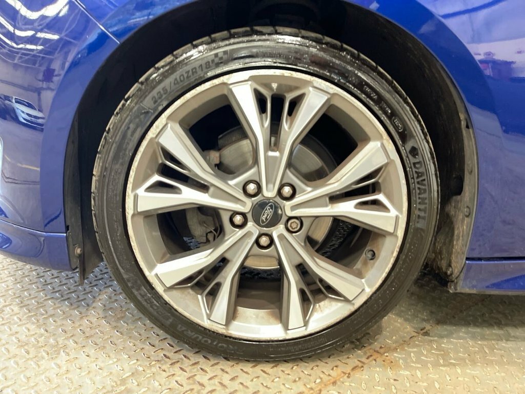 Ford Focus 1.0T Ecoboost Titanium Euro 6 Ss Black #50
