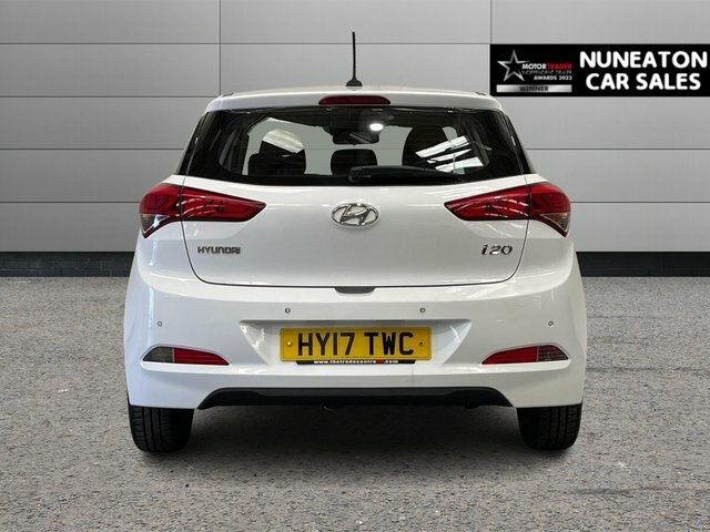 Hyundai I20 1.2 Se Hatchback Euro 6 84 Ps White #4