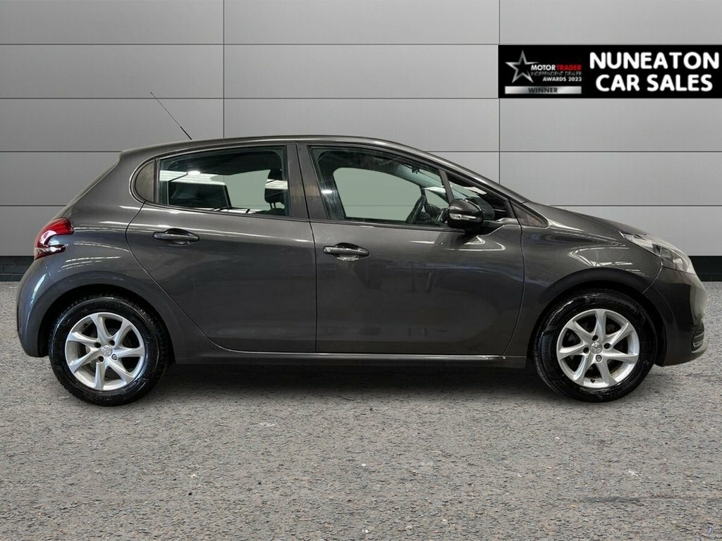 Peugeot 208 1.5 Bluehdi 100 Bhp Tech Edition  #26