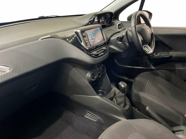 Peugeot 208 1.5 Bluehdi 100 Bhp Tech Edition  #13
