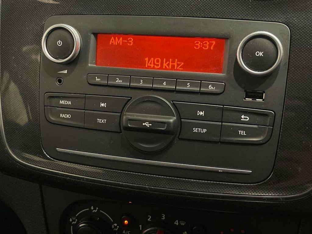 Dacia Sandero Sandero Ambiance Sce Black #33