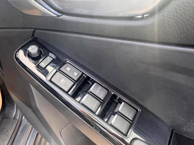 Isuzu D-Max Double Cab Grey #11