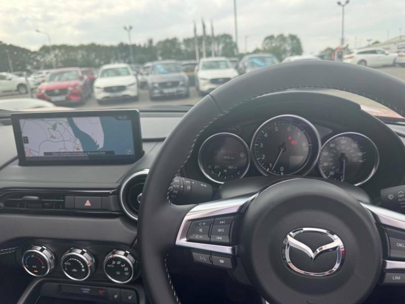 Mazda MX-5 2.0 Skyactiv-g Exclusive-line Roadster Grey #24