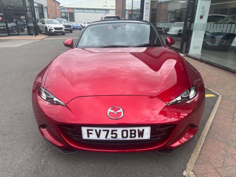 Mazda MX-5 1.5 Skyactiv-g Exclusive-line Roadster Red #3