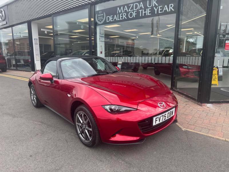 Mazda MX-5 1.5 Skyactiv-g Exclusive-line Roadster Red
