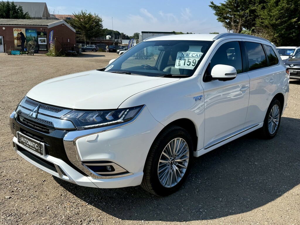 Mitsubishi Outlander 2.4 H Twinmotor 13.8Kwh 4H White #3