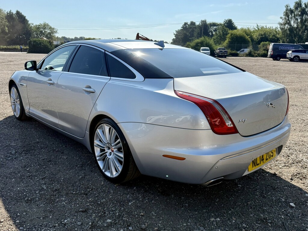Jaguar XJ 3.0 D V6 Portfolio Silver #5