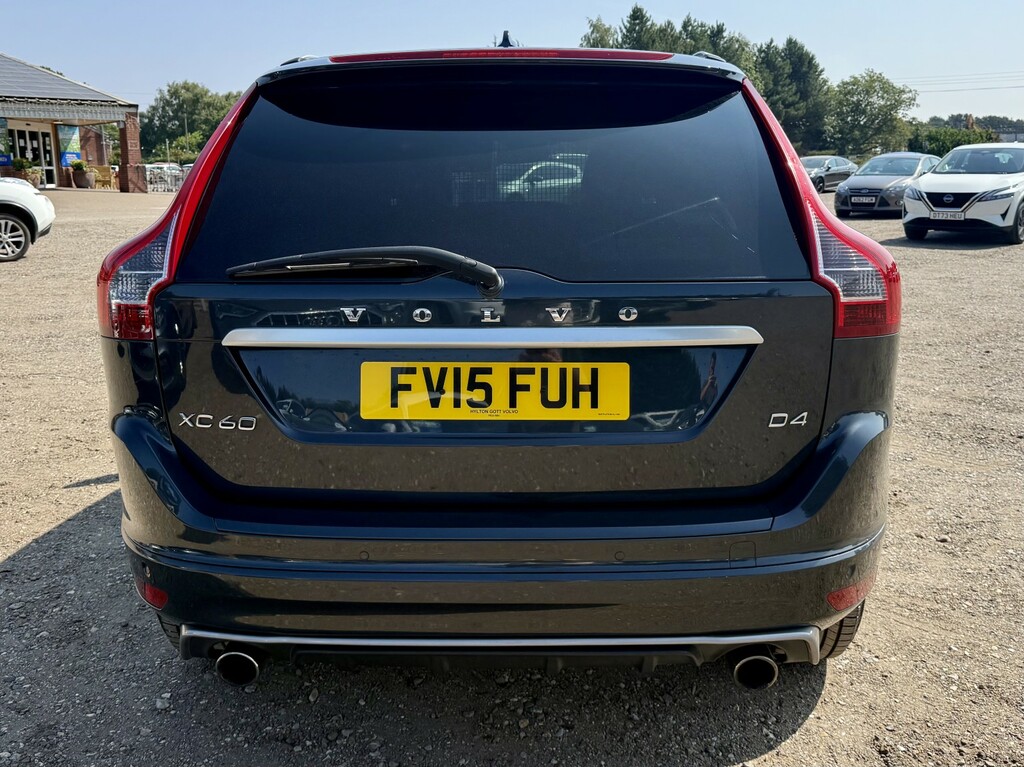 Volvo XC60 Blue #6