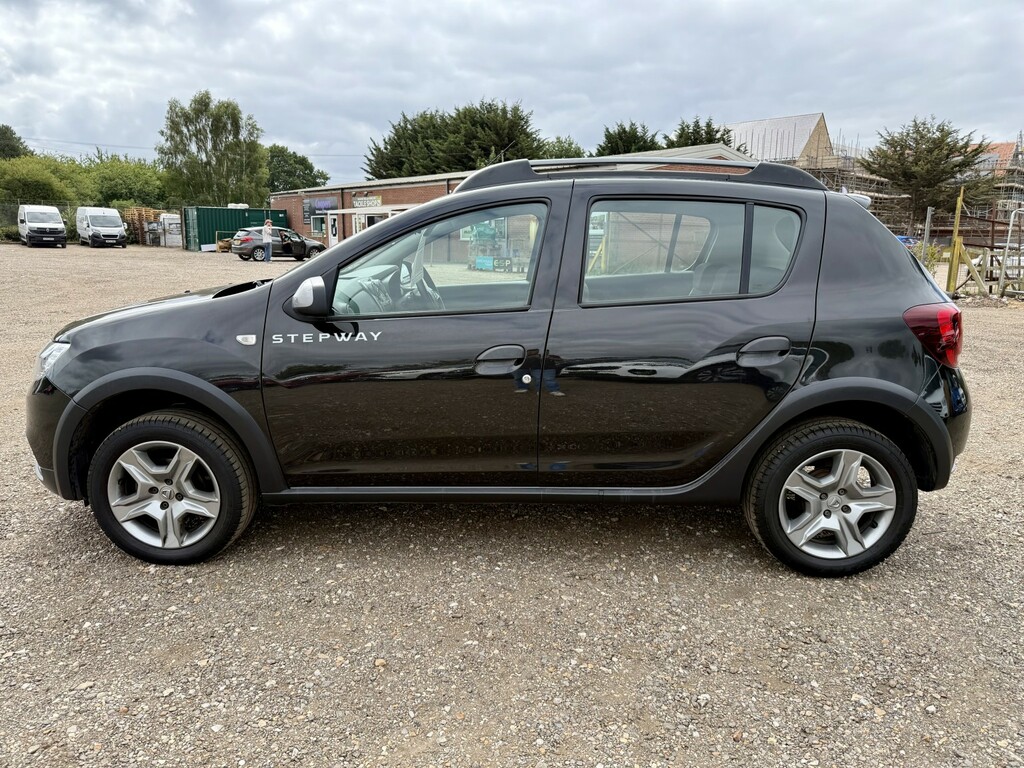Dacia Sandero Stepway 0.9 Stepway Comfort Tce 90 My18 2019 AW19EWA Black #4