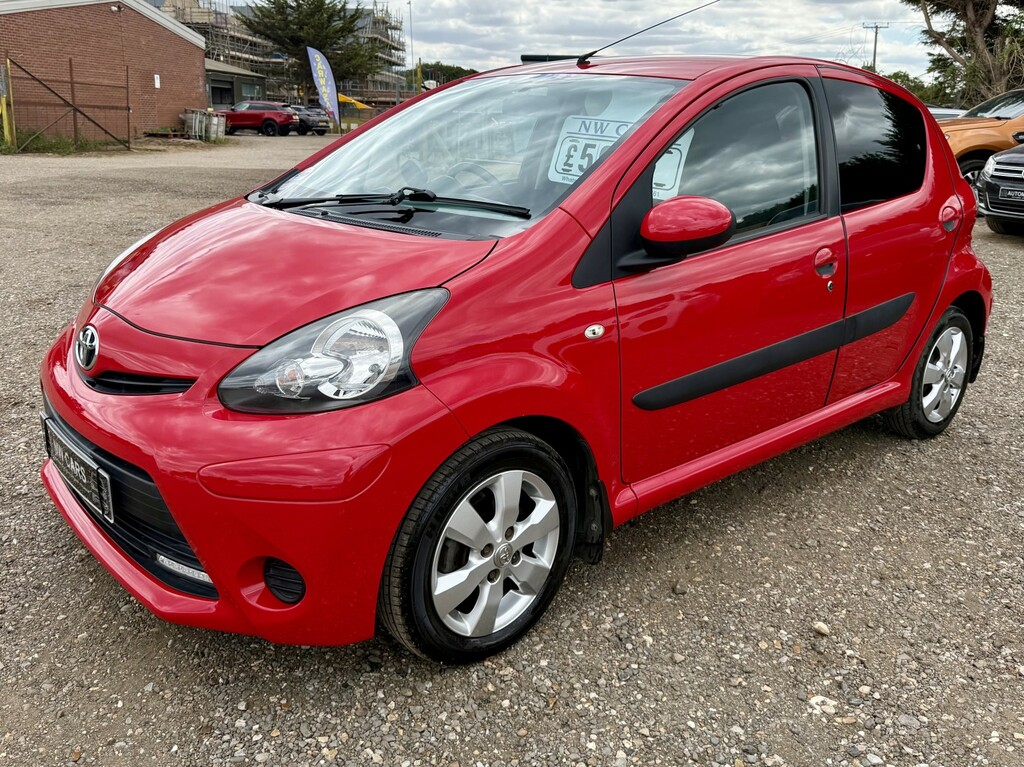 Toyota Aygo 1.0 Vvt-i Mode Ac Red #3