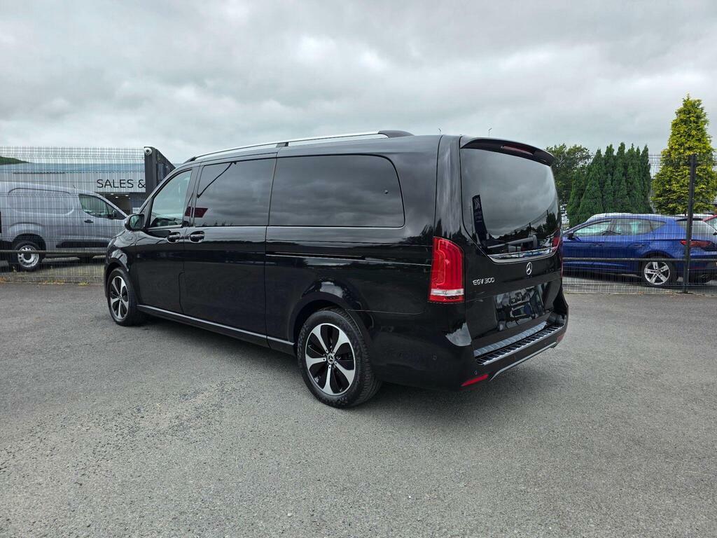 Mercedes-Benz EQV 300E 90Kwh Sport Premium Mpv Black #2