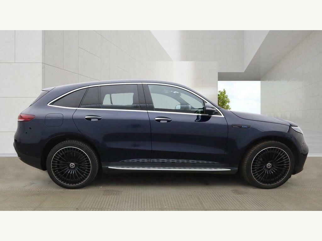 Mercedes-Benz EQC 400 80Kwh Amg Line Premium Plus 4Matic Blue #2