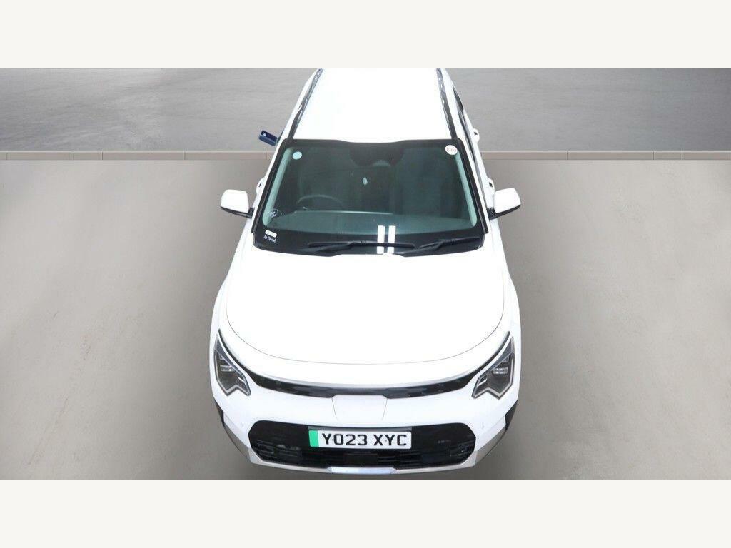 Kia e-Niro 64.8Kwh 3 White #5