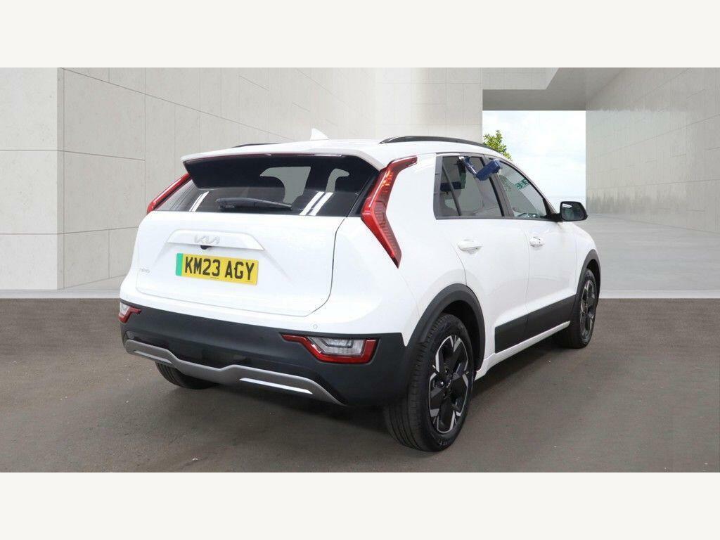 Kia e-Niro 64.8Kwh 2 White #4