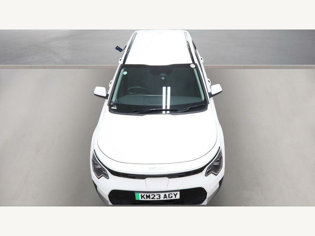 Kia e-Niro 64.8Kwh 2 White #5
