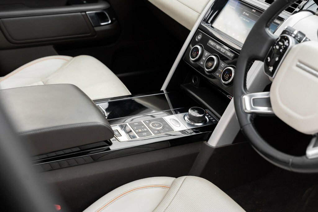 Land Rover Discovery Black #28