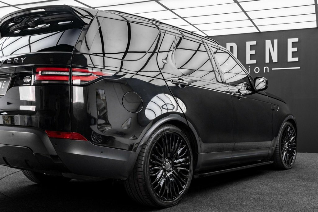 Land Rover Discovery Black #27