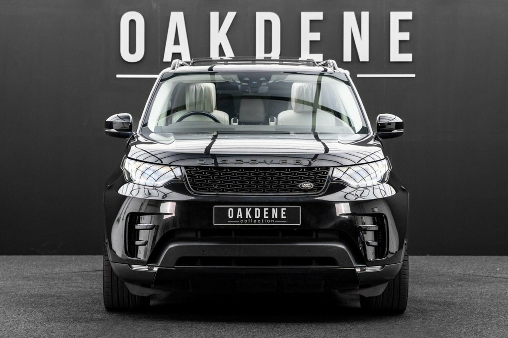 Land Rover Discovery Black #10