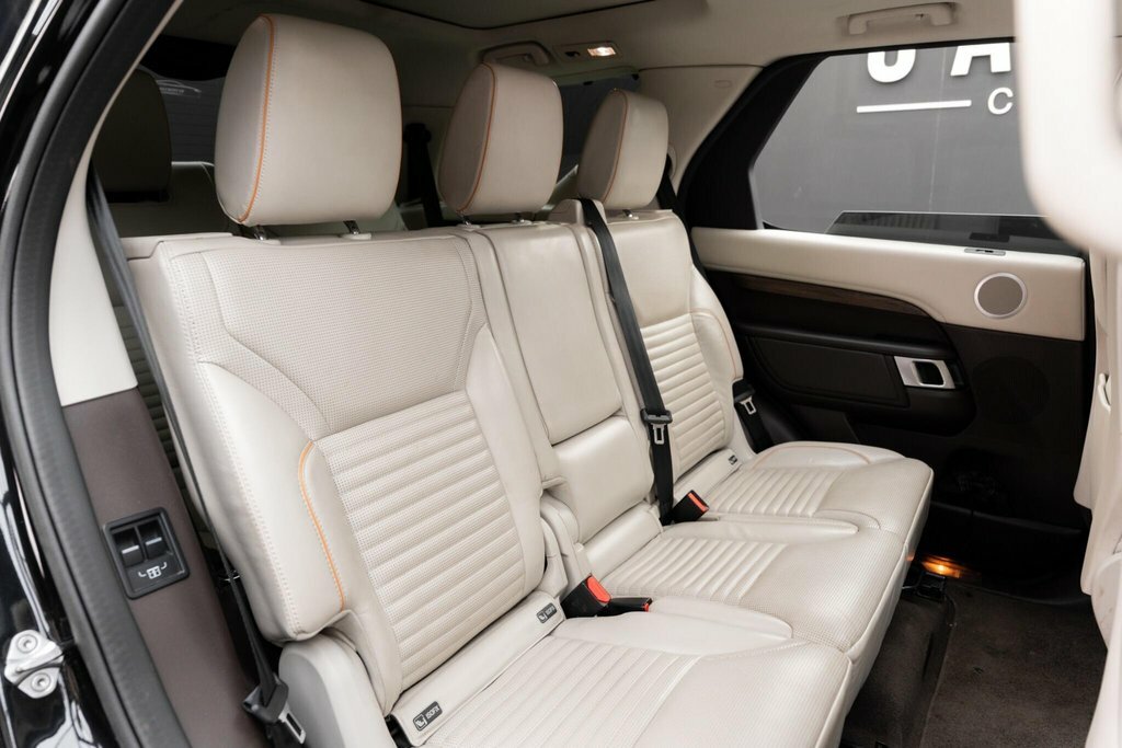 Land Rover Discovery Black #46