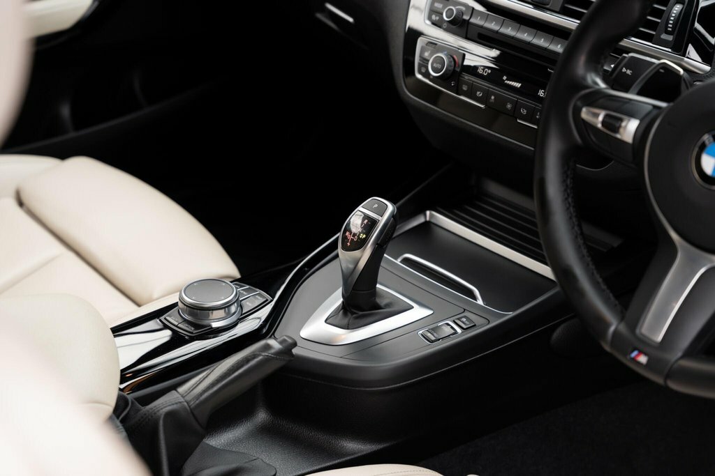 BMW 2 Series Se White #13