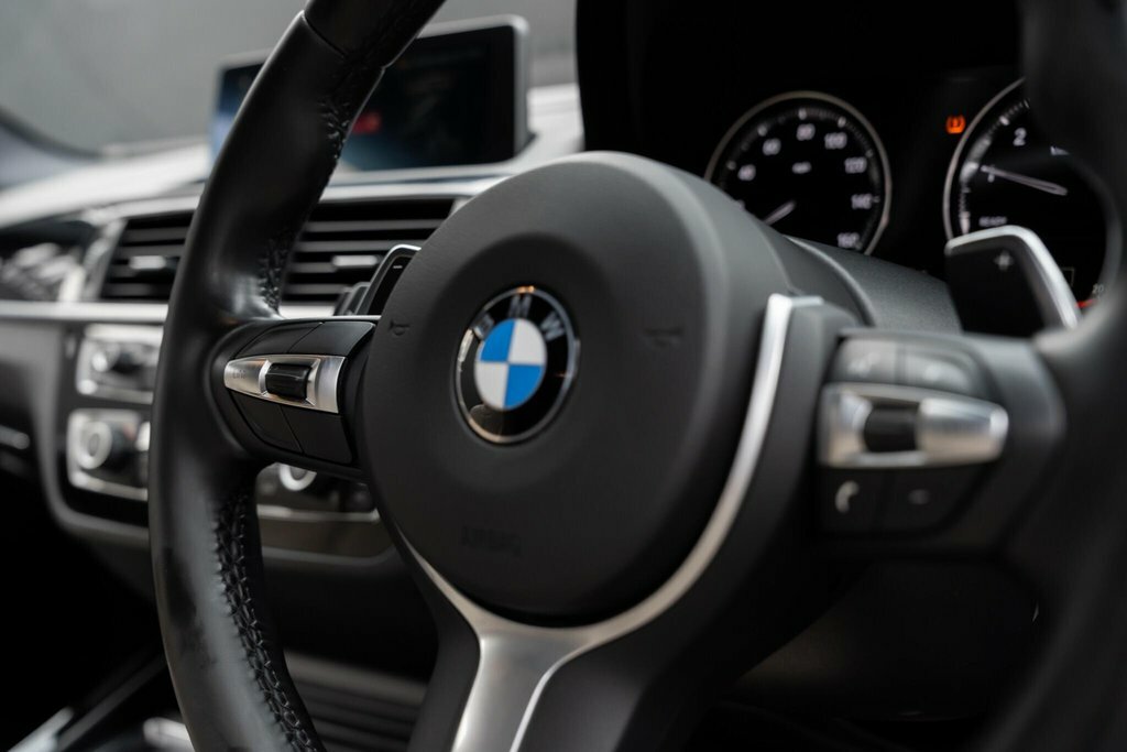 BMW 2 Series Se White #29