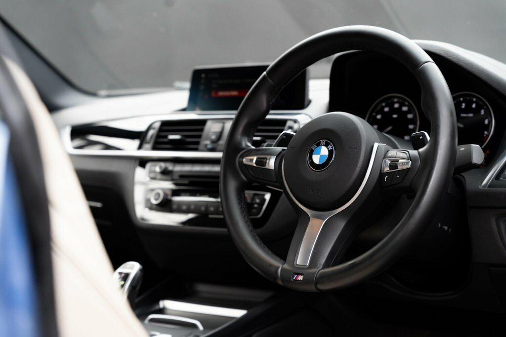 BMW 2 Series Se White #27