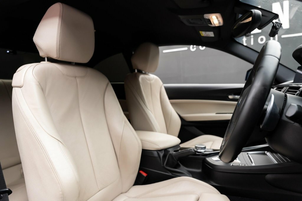 BMW 2 Series Se White #5