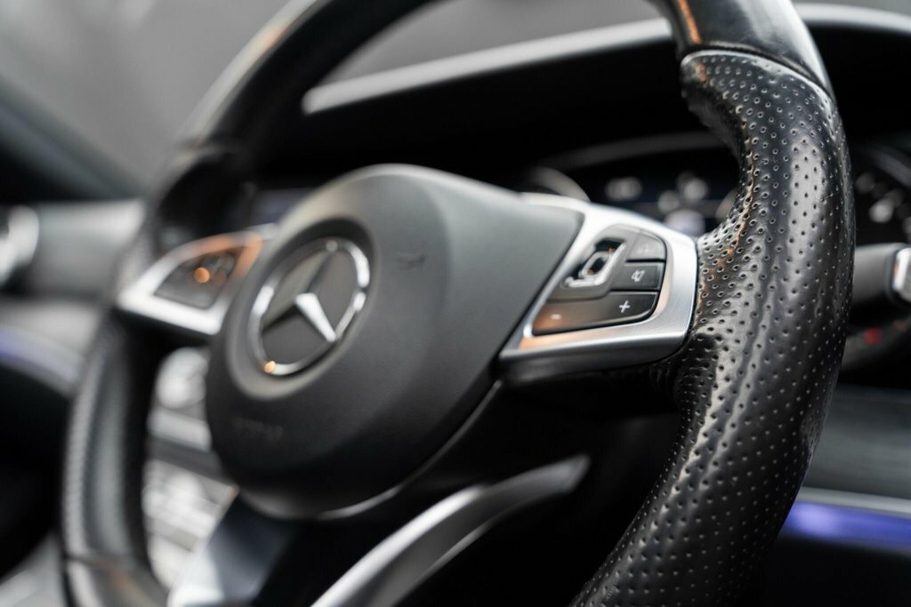 Mercedes-Benz E Class 2017 2.0 E220d Amg Line Premium Plus Cabriolet 2 Grey #24