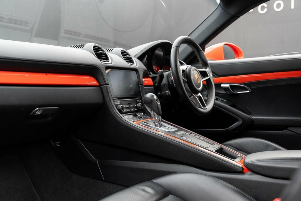Porsche 718 Cayman 2L Null Grey #26