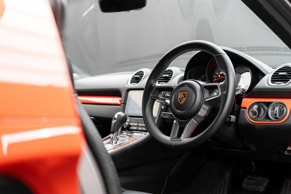 Porsche 718 Cayman 2L Null Grey #16