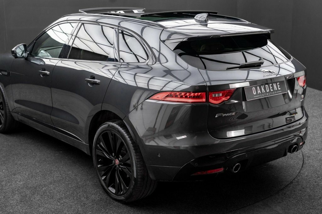 Jaguar F-Pace 2.0D Portfolio Awd Grey #14
