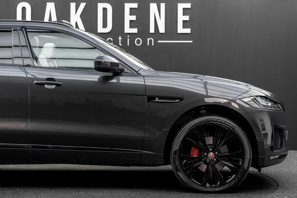 Jaguar F-Pace 2.0D Portfolio Awd Grey #44