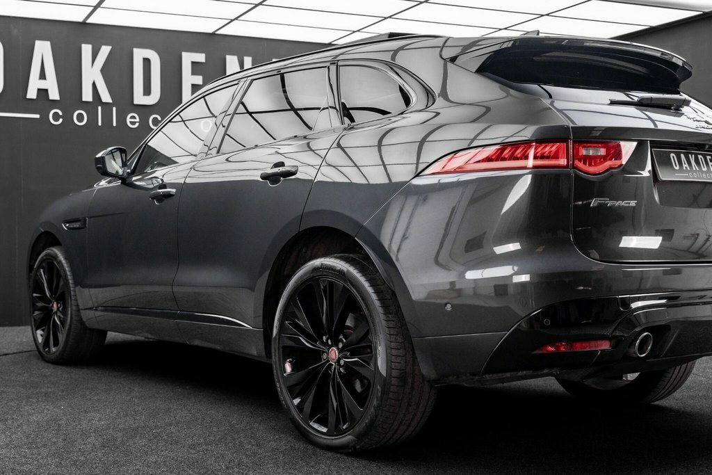 Jaguar F-Pace 2.0D Portfolio Awd Grey #24