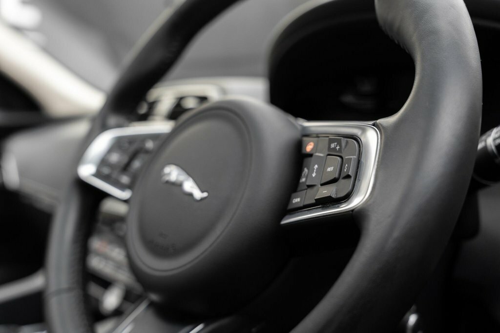 Jaguar F-Pace 2.0D Portfolio Awd Grey #41