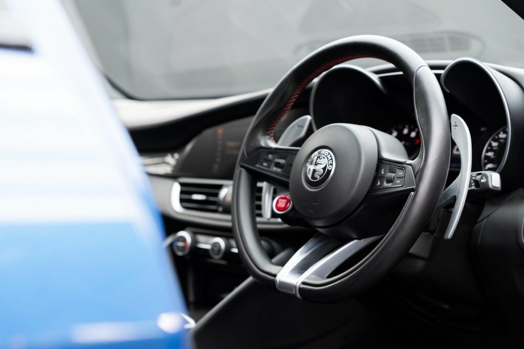 Alfa Romeo Giulia #11
