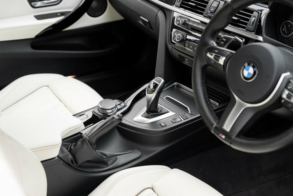 BMW 4 Series M4 Semi-auto #19
