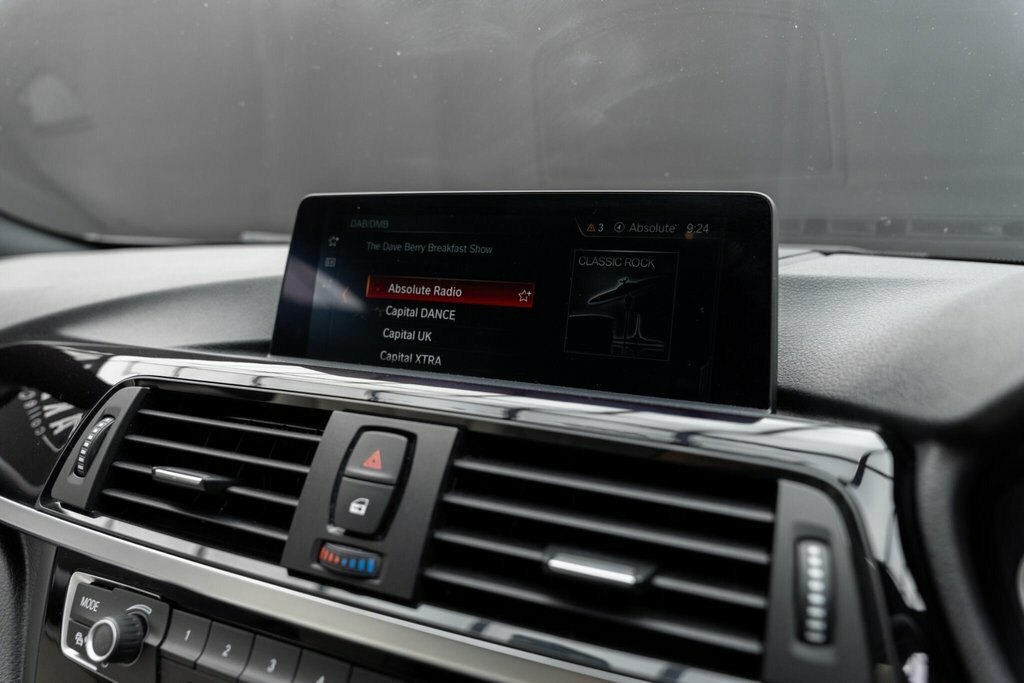 BMW 4 Series M4 Semi-auto #41