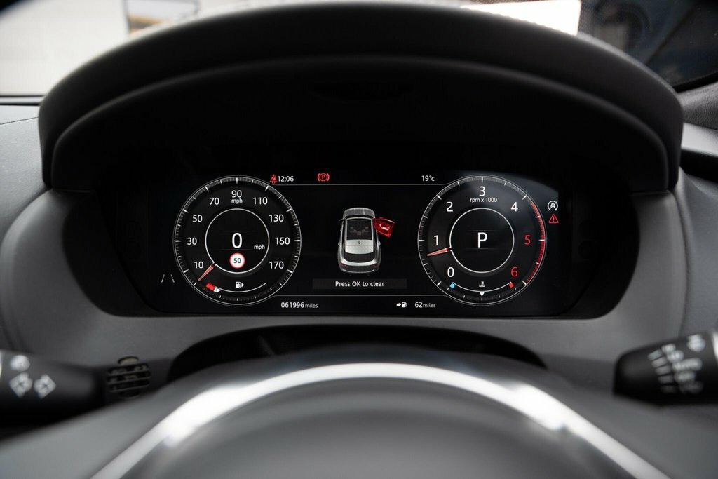 Jaguar F-Pace 2.0D 240 R-sport Awd White #33