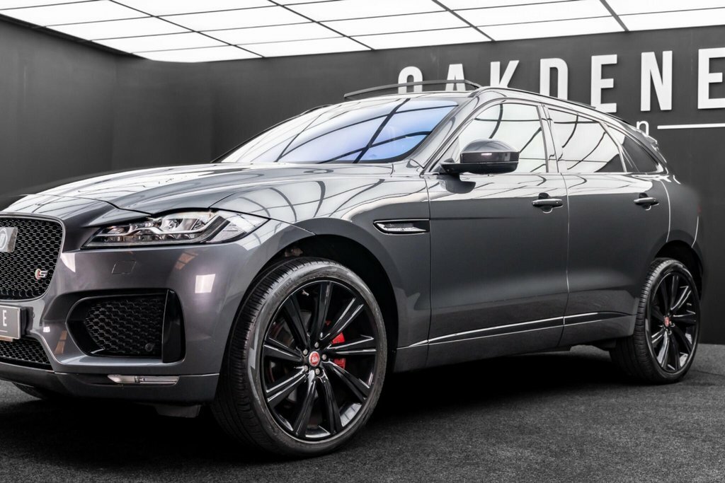 Jaguar F-Pace 2.0D 240 R-sport Awd White #22