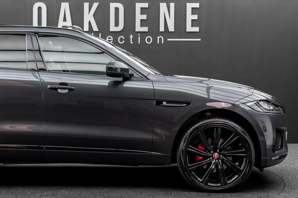Jaguar F-Pace 2.0D 240 R-sport Awd White #48