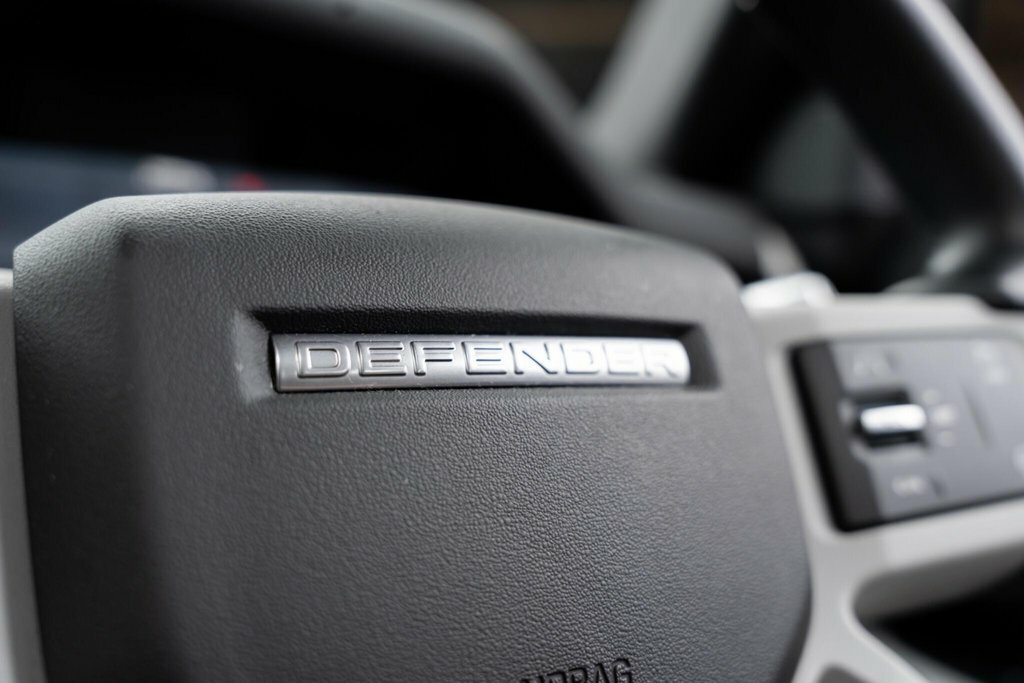 Land Rover Defender 110 Defender S Silver #35