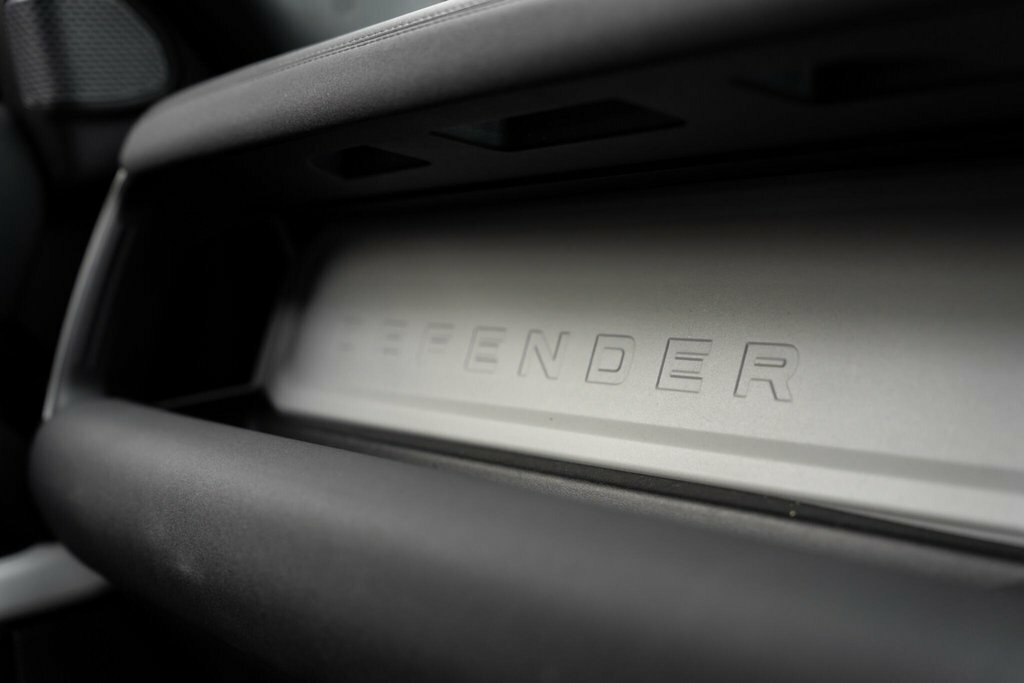 Land Rover Defender 110 Defender S Silver #44