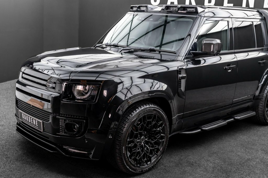 Land Rover Defender 110 Defender S Silver #9