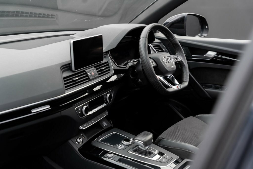 Audi Q5 Suv 2.0 Tdi 40 S Line 201919 Blue #30