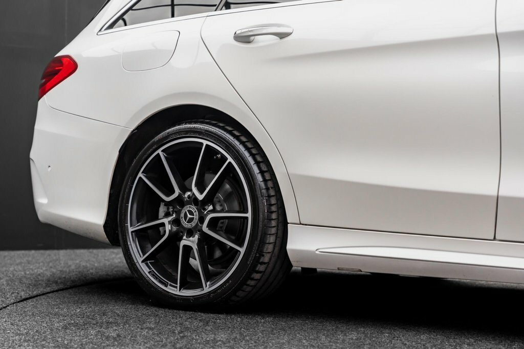 Mercedes-Benz C Class Amg Sport Plus Black #25